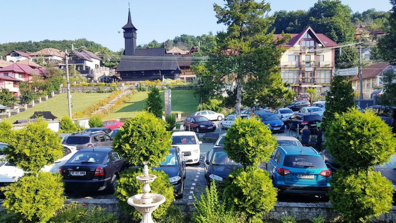 Hotel Suprem Băile Olăneşti Exteriér fotografie